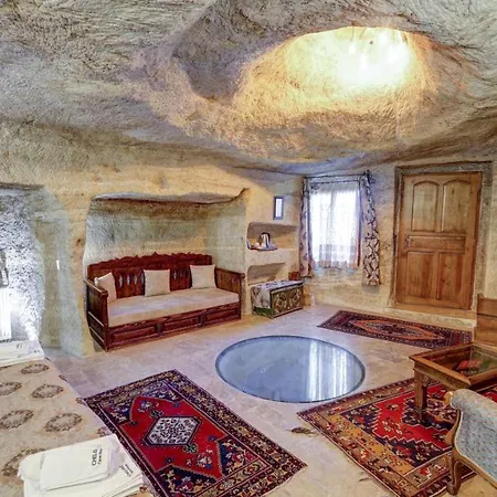 Chelebi Cave House 格雷梅