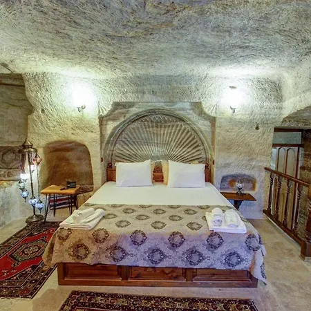 Chelebi Cave House Hotel Göreme
