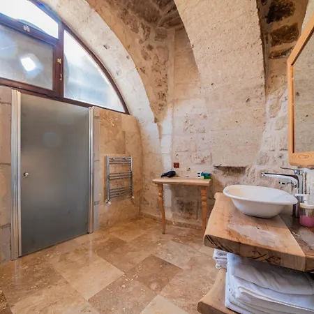 Chelebi Cave House 格雷梅