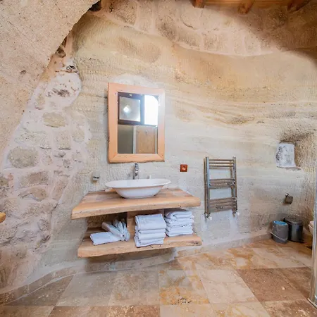 Hotel Chelebi Cave House