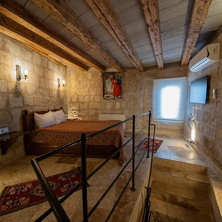 Hotel Chelebi Cave House