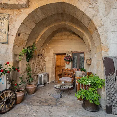 Chelebi Cave House Hotel Göreme