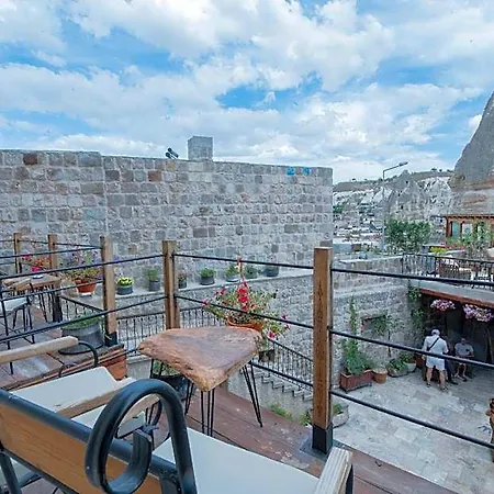 ホテル Chelebi Cave House ギョレメ