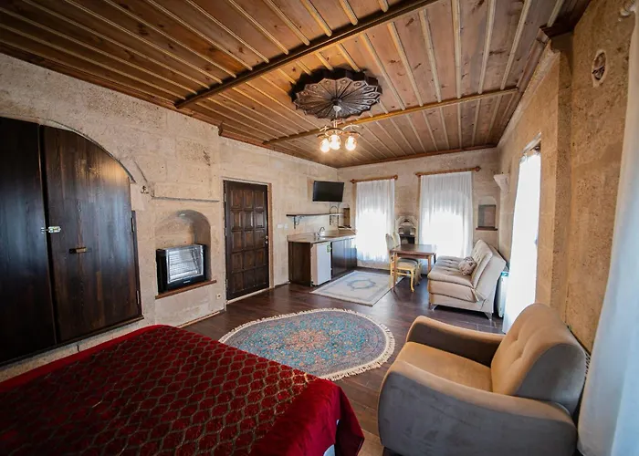 Chelebi Cave House 2* غوريمِيه