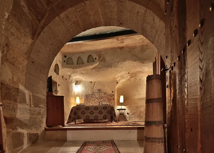 Chelebi Cave House 2*